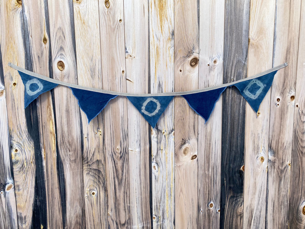 Blue Loom Bliss Banners